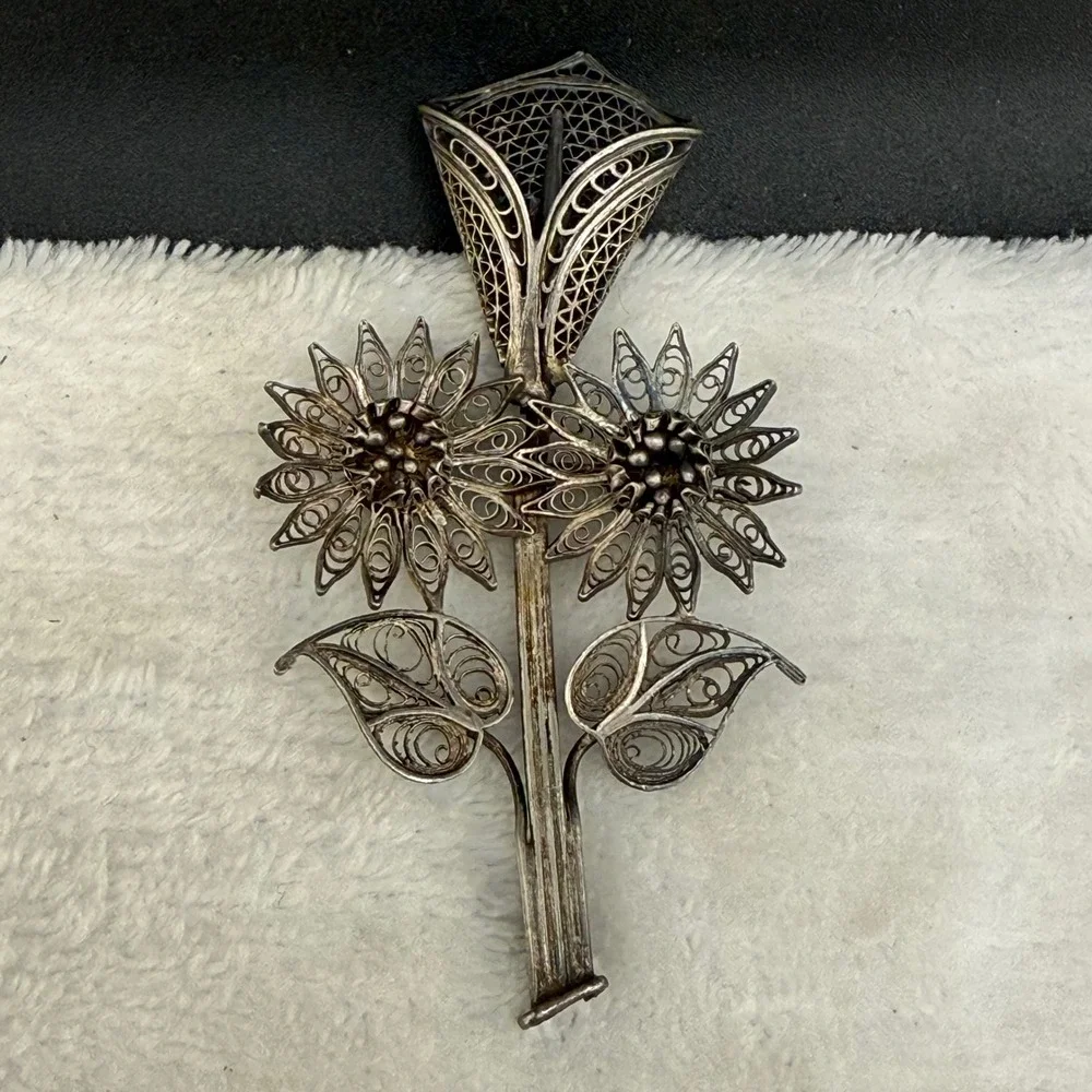 Vintage Spun Silver Brooch Silver Tone Filigree Sunflower Calla Lily Floral